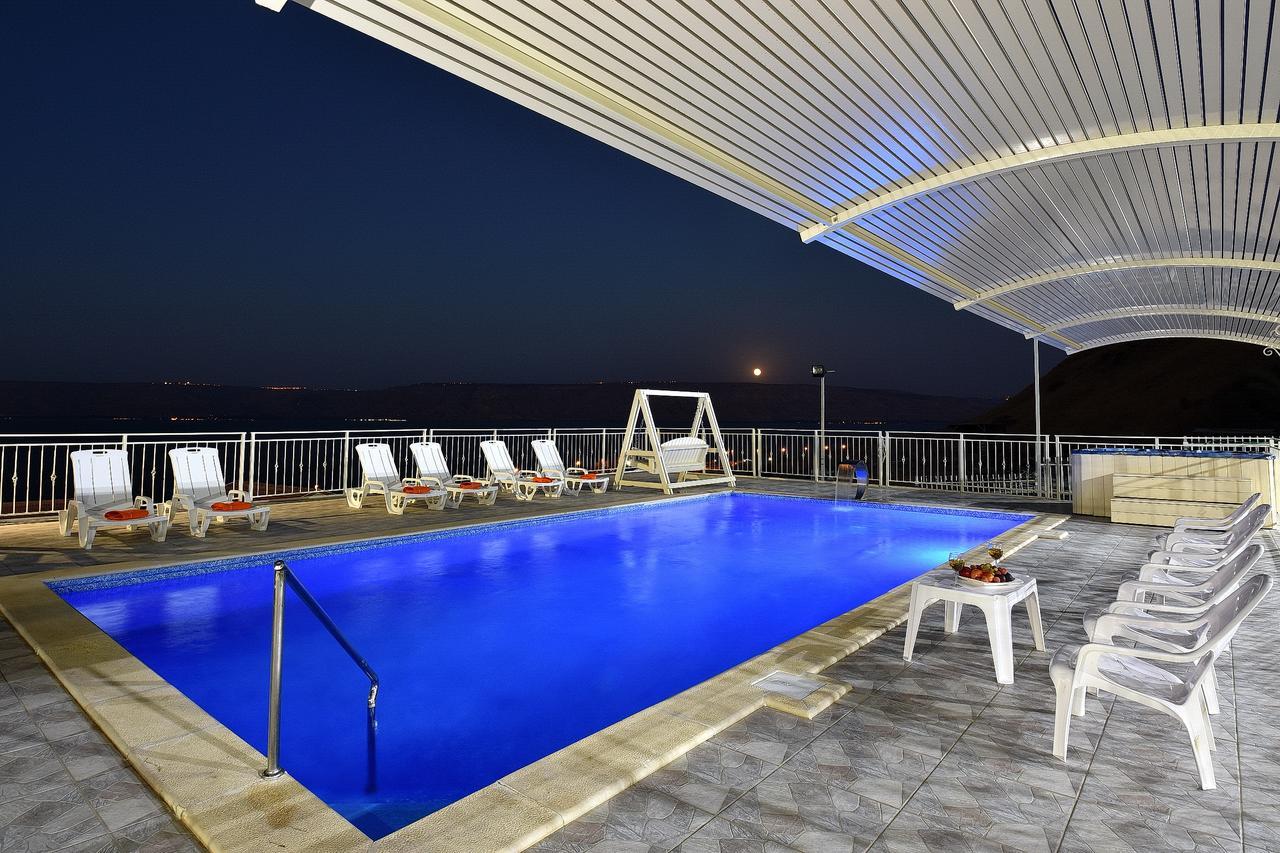אחוזת חוף כנרת Kinneret Village Тиверіада Екстер'єр фото